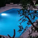 Sm075-034 Maxime Semaphore De T4 Avec Piscine Terrasse 公寓 圣马克西姆