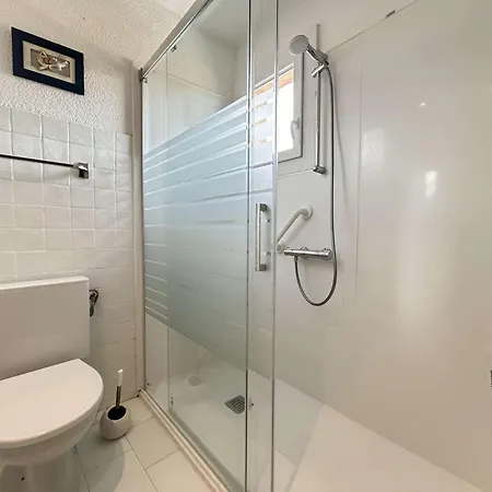 Sm075-034 Maxime Semaphore De T4 Avec Piscine Terrasse Daire Sainte-Maxime