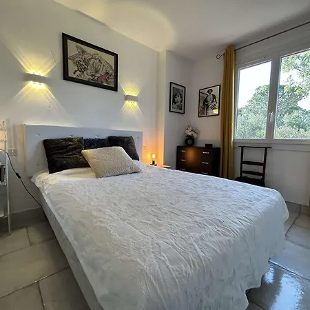 Sm075-034 Maxime Semaphore De T4 Avec Piscine Terrasse *