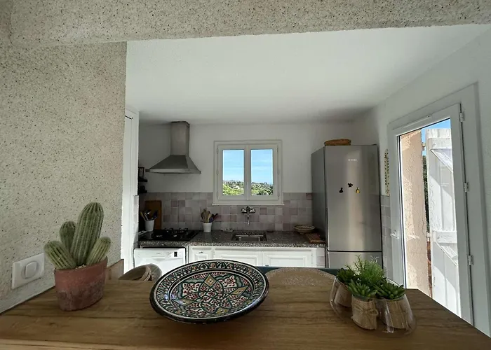 Sm075-034 Maxime Semaphore De T4 Avec Piscine Terrasse Sainte-Maxime