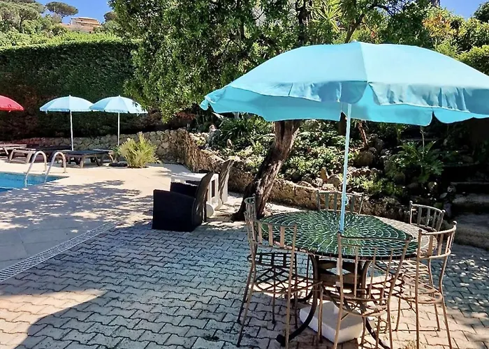 Sm075-034 Maxime Semaphore De T4 Avec Piscine Terrasse Sainte-Maxime